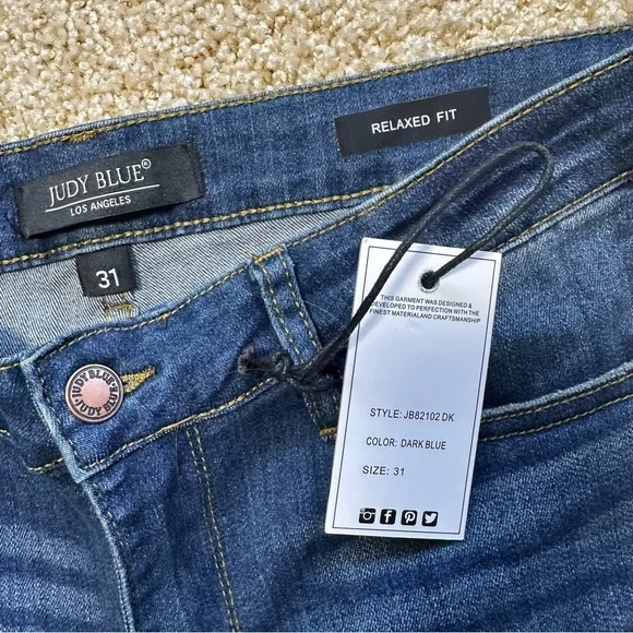 Judy Blue Women’s‎ Size 31 Relaxed Fit Skinny Jeans Dark Wash Stretch Denim - Picture 2 of 7